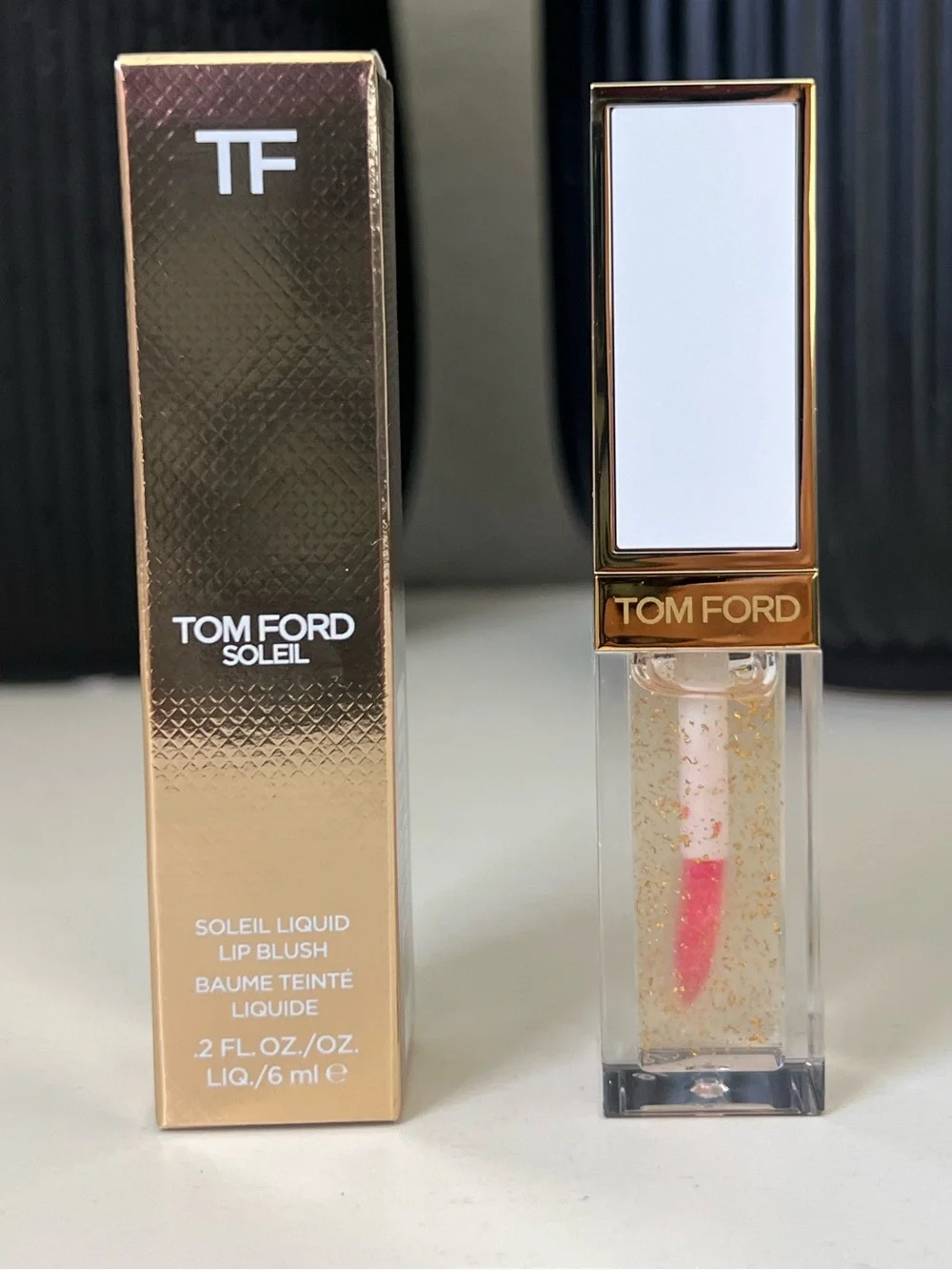 Tom Ford Soleil Liquid Lip Blush - 24 Carat Gold Flakes